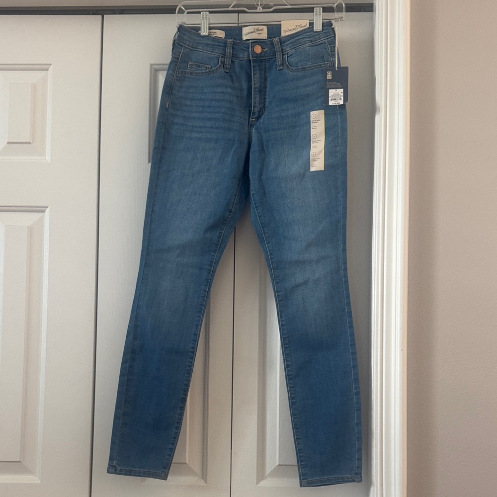 Universal Thread Women's High Rise Skinny Jeans - Blue
